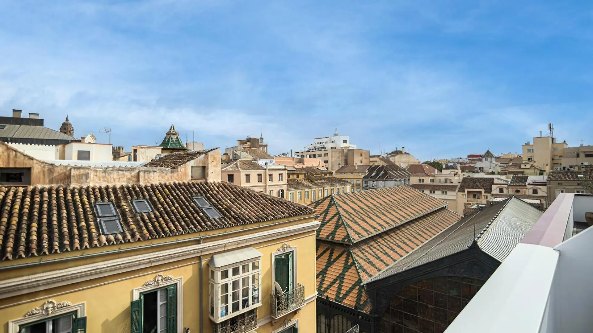 Apartment Atarazanas Suite, Atico Con Terraza Malaga Spain