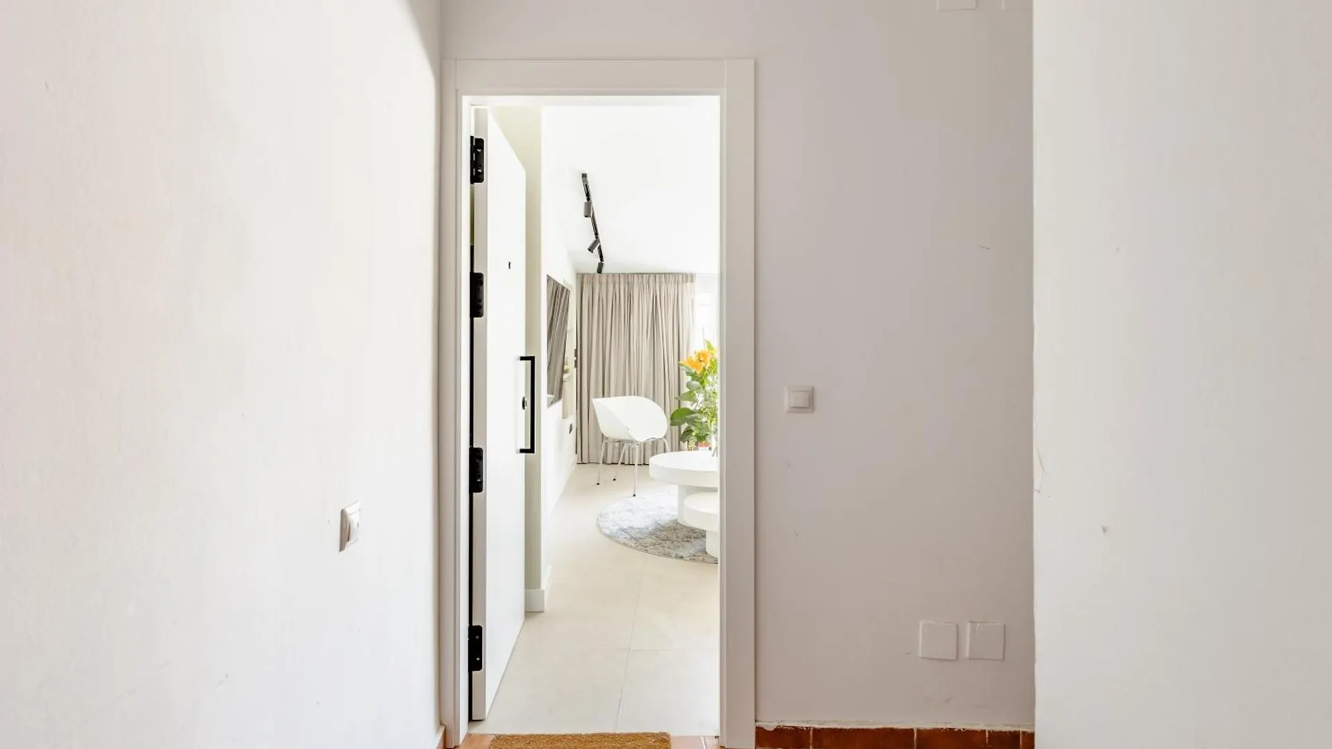 Atarazanas Suite, Atico Con Terraza Malaga 0*,  Spain