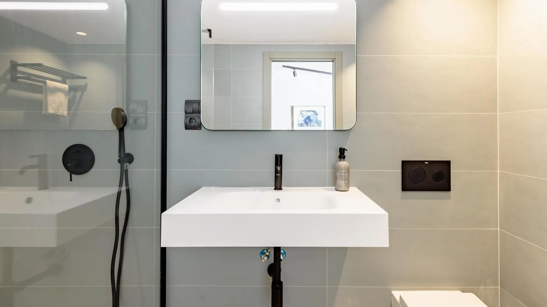 Atarazanas Suite, Atico Con Terraza Malaga