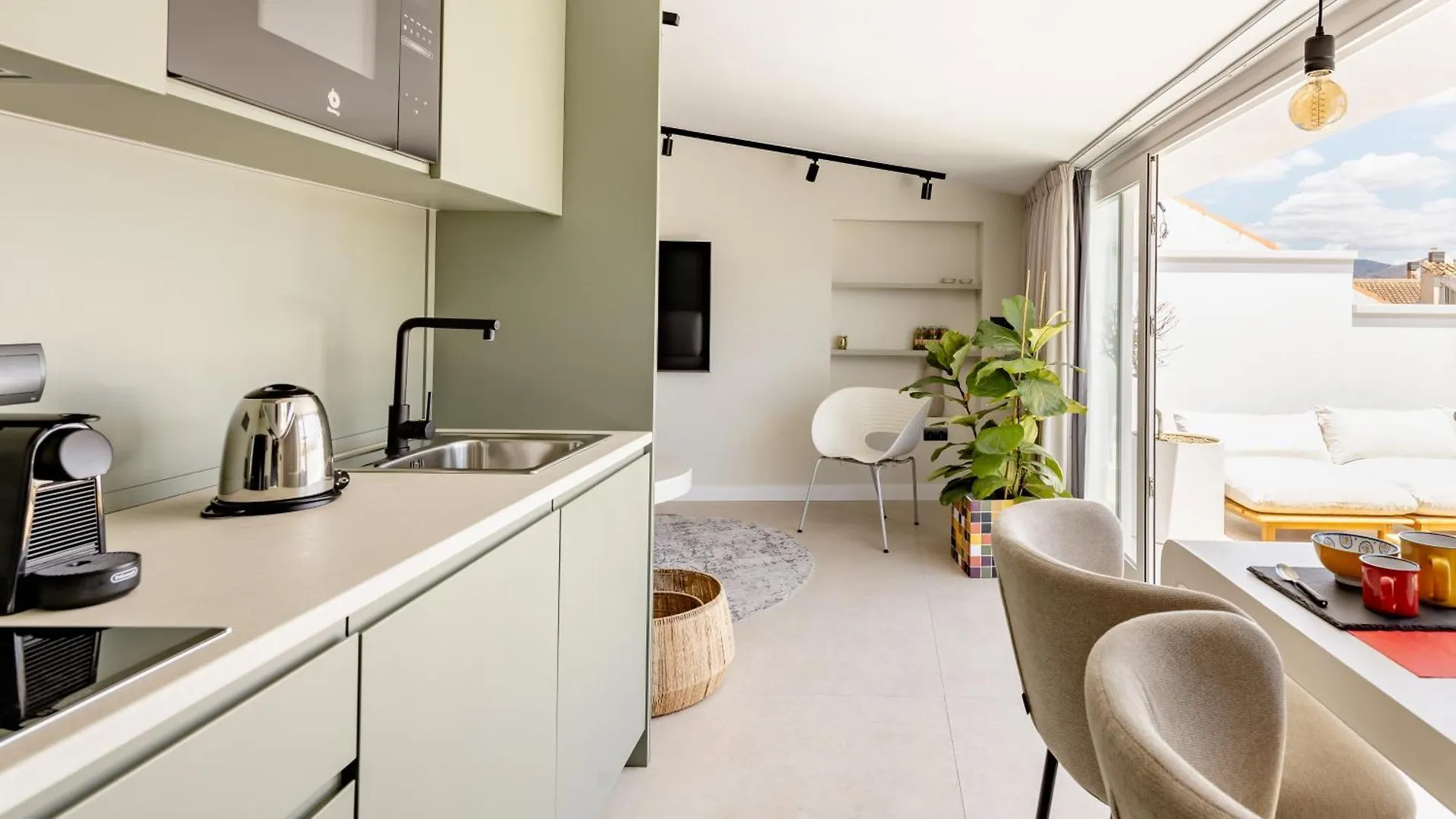 Apartment Atarazanas Suite, Atico Con Terraza Malaga